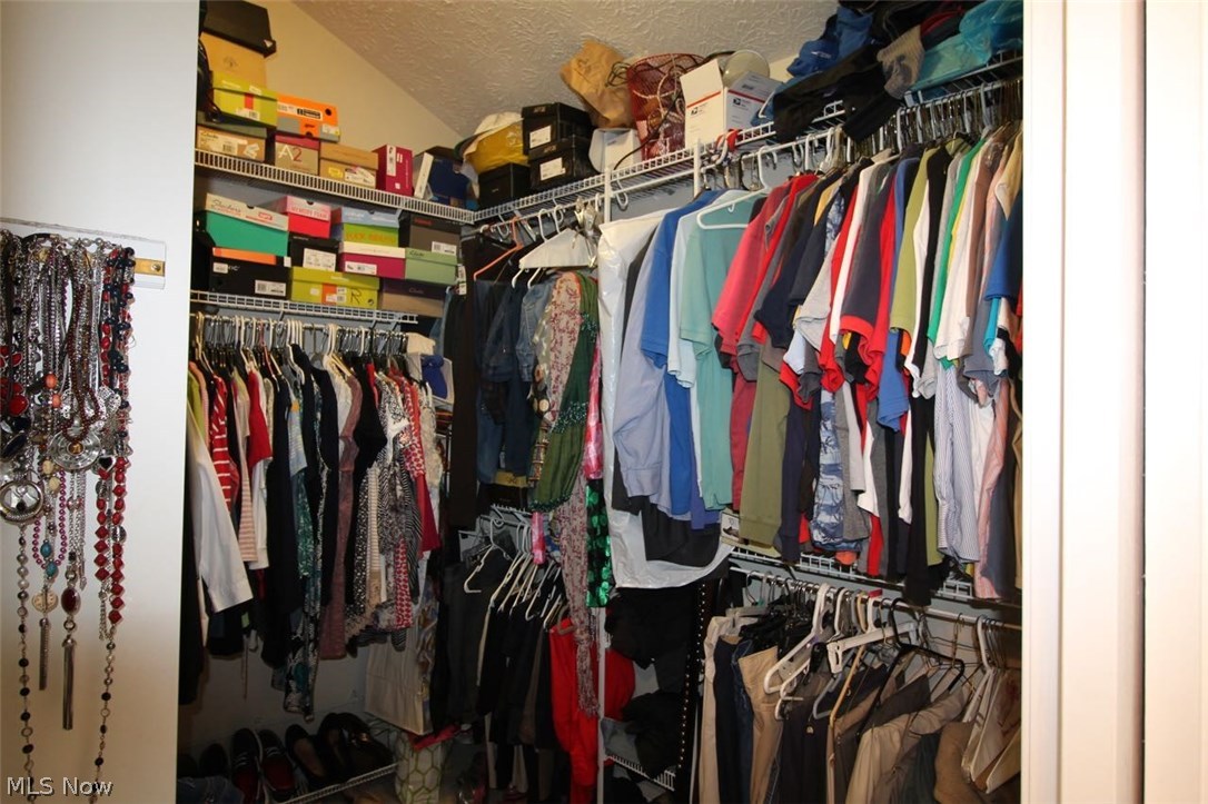 Belden Ave Sub - Residential