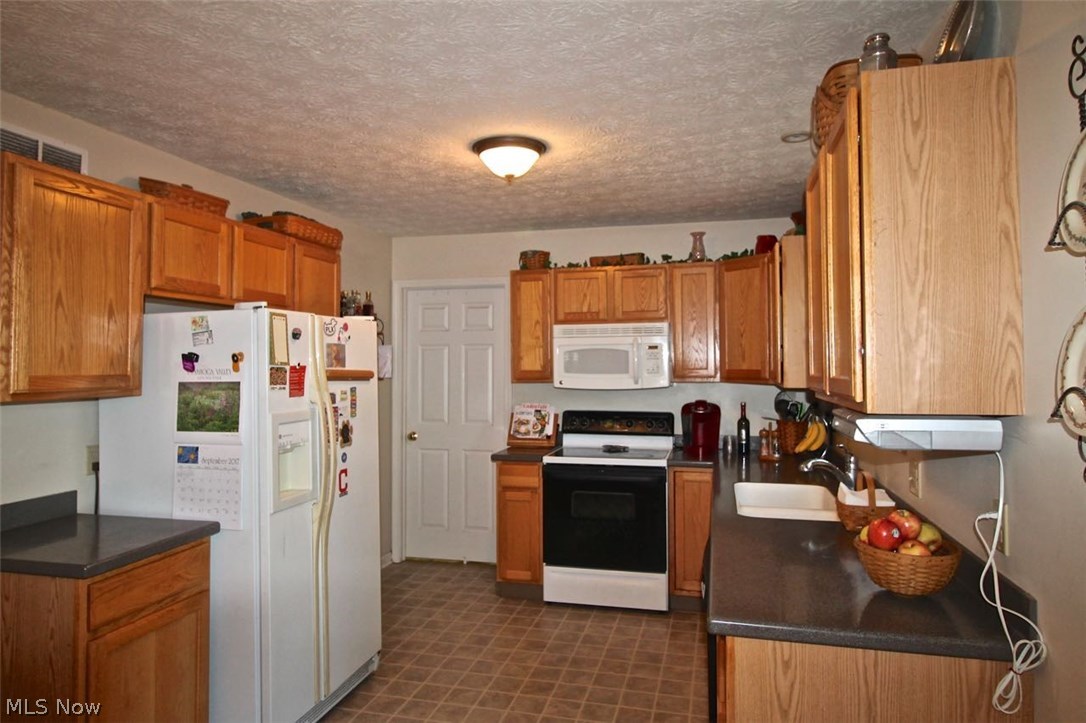 Belden Ave Sub - Residential