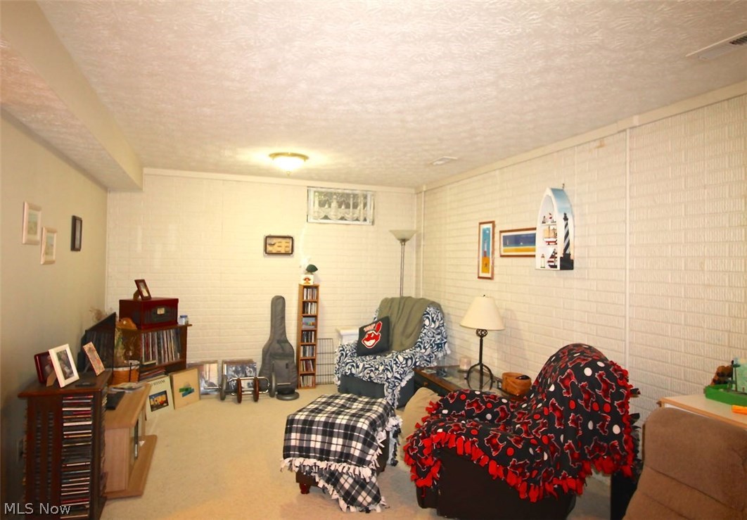 Belden Ave Sub - Residential