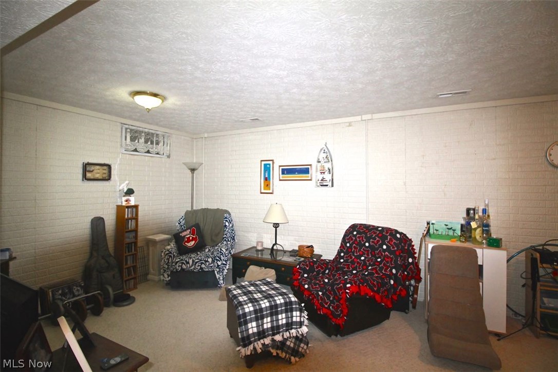 Belden Ave Sub - Residential