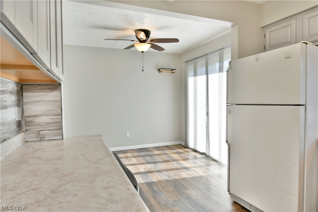 Oakview Manor - Residential