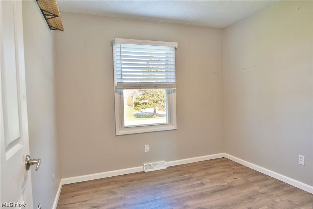 Oakview Manor - Residential