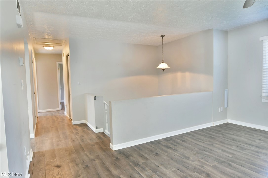 Oakview Manor - Residential