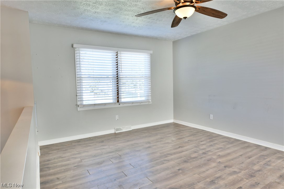 Oakview Manor - Residential