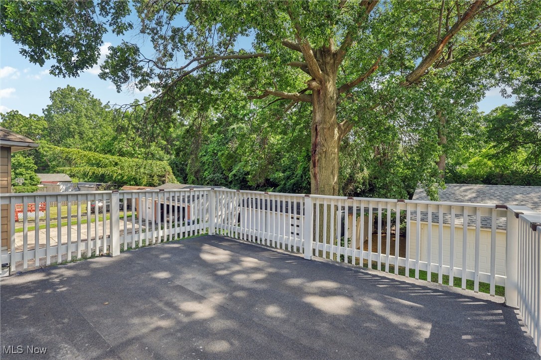 Edgewater Land Co - Residential