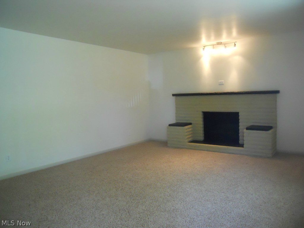 Woodside Lake - Residential