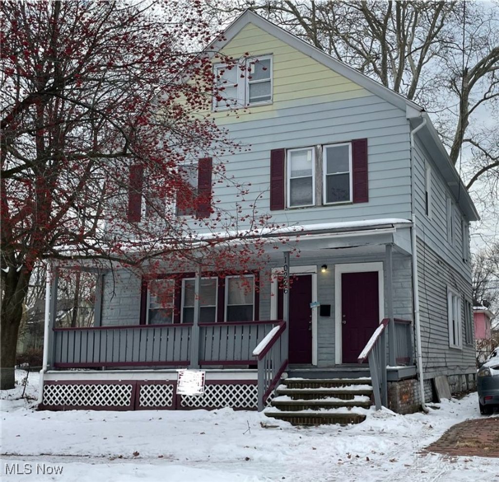 Photo of 10226 Garfield Avenue, Cleveland, OH 44108 (MLS # 5175962)