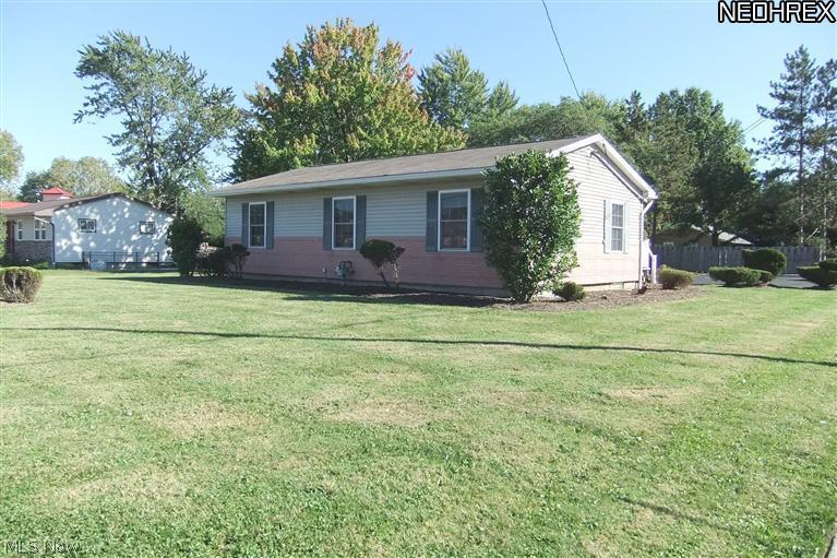 Great visibility on corner Center and Harvard Road! Why pay rent - SBA FINANCING AVAILABLE at a 10 percent downpayment !! Many possibilities for owner user! Currently leased to State Farm agent but could get released from lease if an owner/user wishes to use the whole property. It is also possible for current tenant to stay and share the space with a lesser rent. Great location for insurance, accountant, financial or any small business office.