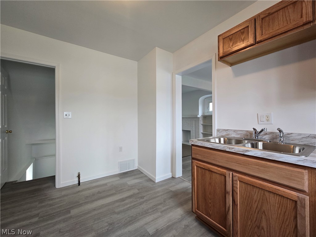 Euclid Ave Allotment - Residential