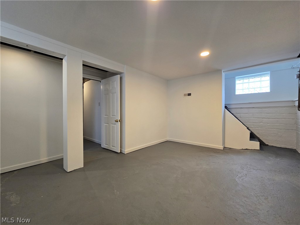 Euclid Ave Allotment - Residential