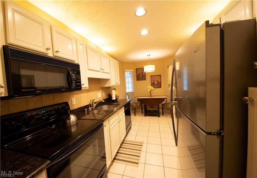 French Creek - Residential Lease