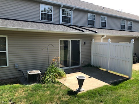 Nantucket Colony Condo Ph 07 - Residential