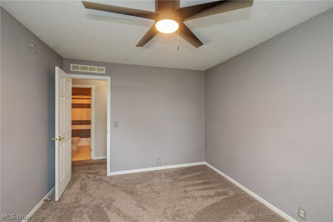 Tiny photo for 39 Periwinkle Drive, Olmsted Township, OH 44138 (MLS # 5247389)