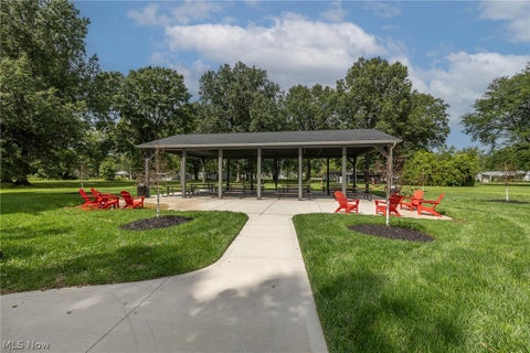 Tiny photo for 39 Periwinkle Drive, Olmsted Township, OH 44138 (MLS # 5247389)