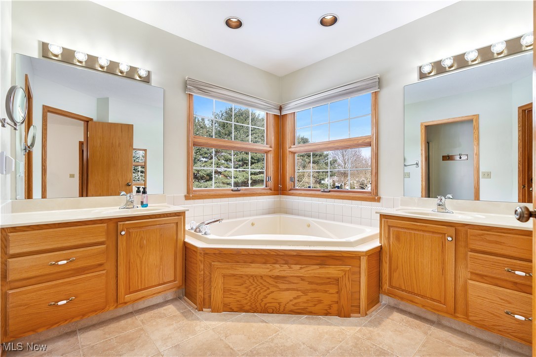 Coventry Hills - Residential