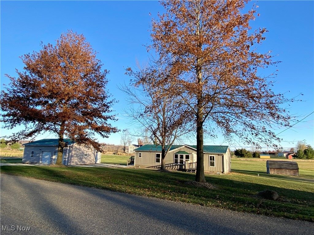 Photo of 3585 Shreve Eastern Road, Shreve, OH 44676 (MLS # 5172986)