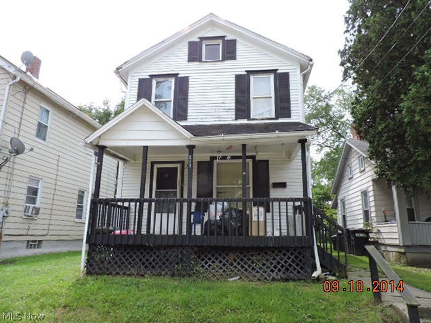 This tradition 2 story home offers first floor living room, eat in kitchen and full bath. Second floor has 3 bedrooms- 2 are tandem style. Full basement. On street parking only. Read broker only comments and download all attached docs.