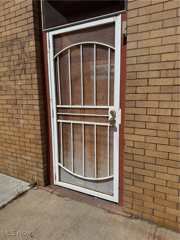 James M Hoyts Sub - Residential Income