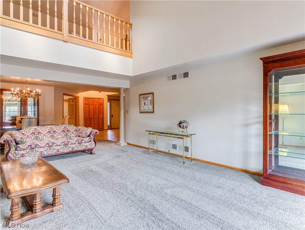 Shady Hollow Condo - Residential