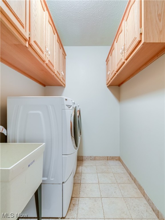 Shady Hollow Condo - Residential