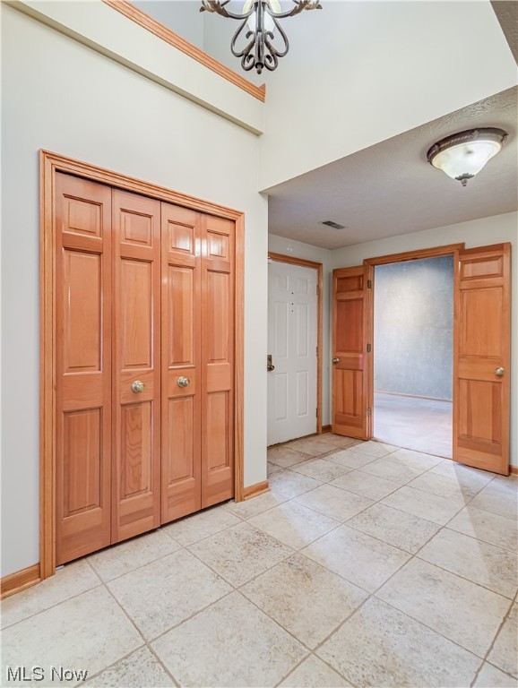 Shady Hollow Condo - Residential