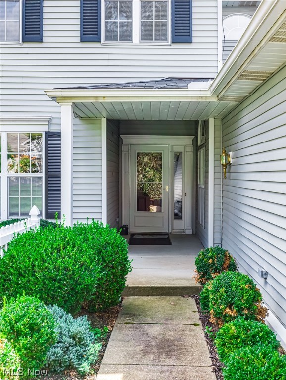 Shady Hollow Condo - Residential