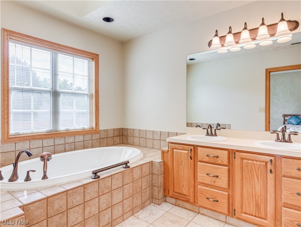 Shady Hollow Condo - Residential