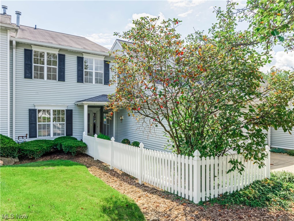 Shady Hollow Condo - Residential