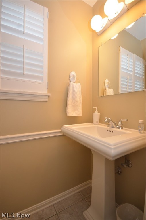 English Oaks Condo - Residential