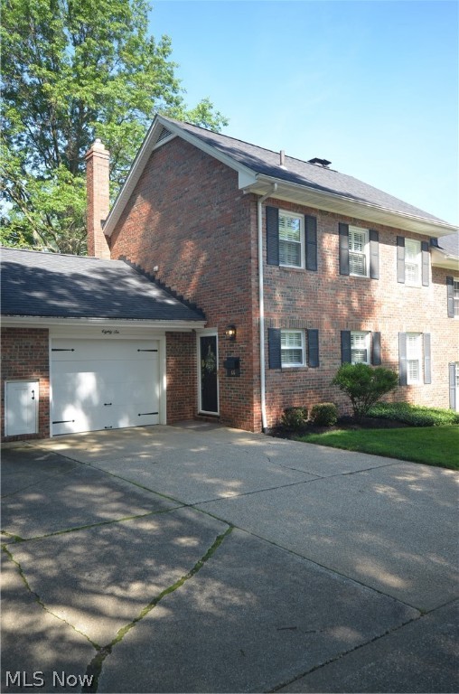 English Oaks Condo - Residential