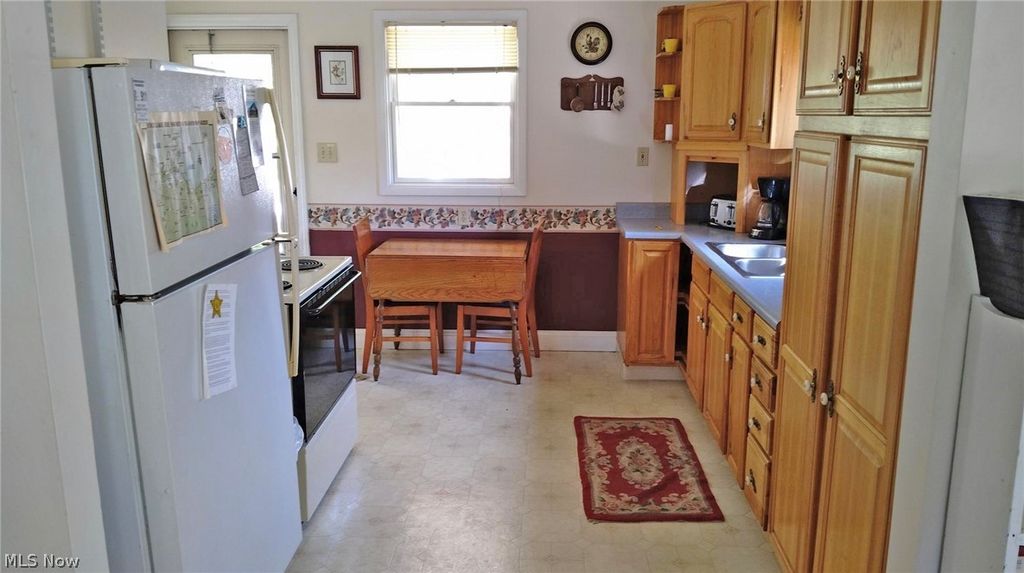 Photo of 136 Sunset Drive, Kelleys Island, OH 43438 (MLS # 5212772)