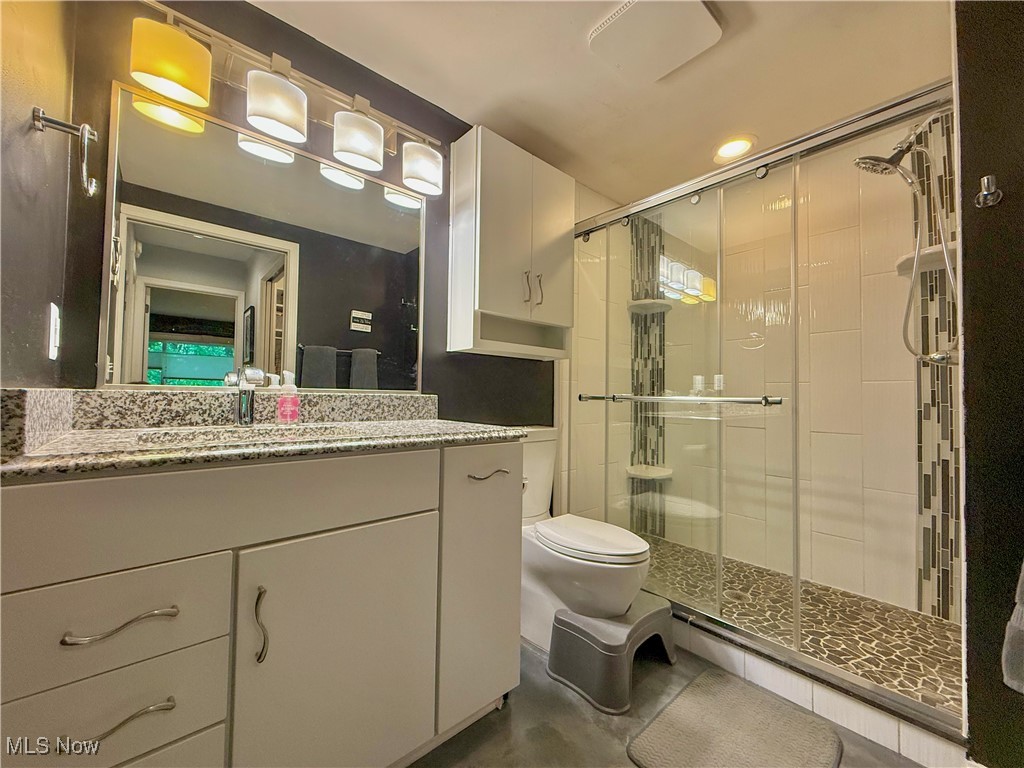 Hemlock Ridge Condo - Residential