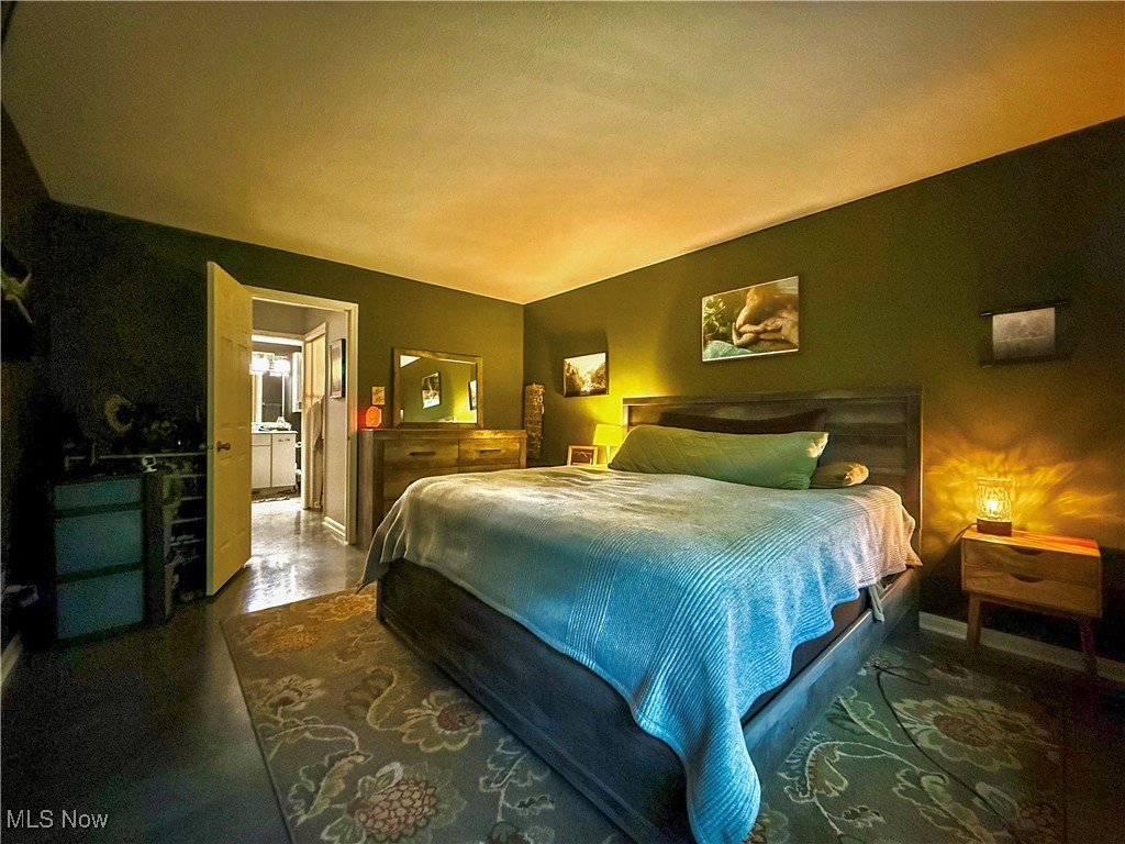 Hemlock Ridge Condo - Residential