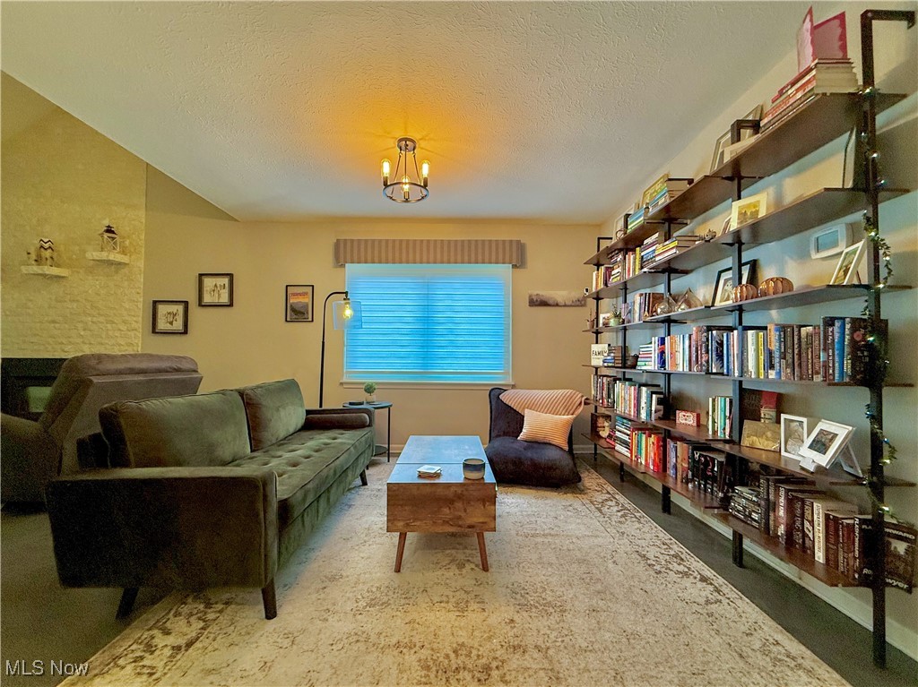 Hemlock Ridge Condo - Residential
