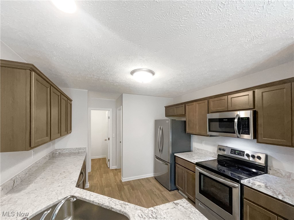 Enclave At Fieldstone Lakes Sub - Residential