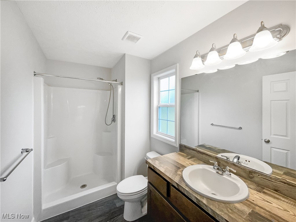 Enclave At Fieldstone Lakes Sub - Residential