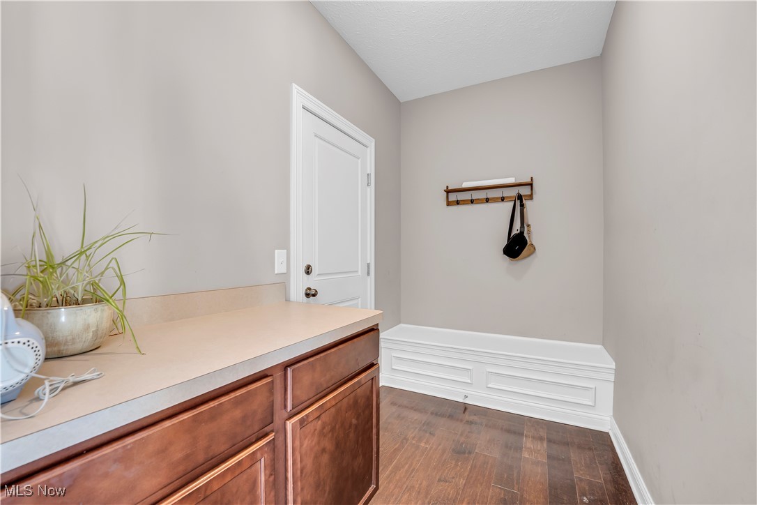 3449 Stillwood Boulevard, Stow, Ohio image 28