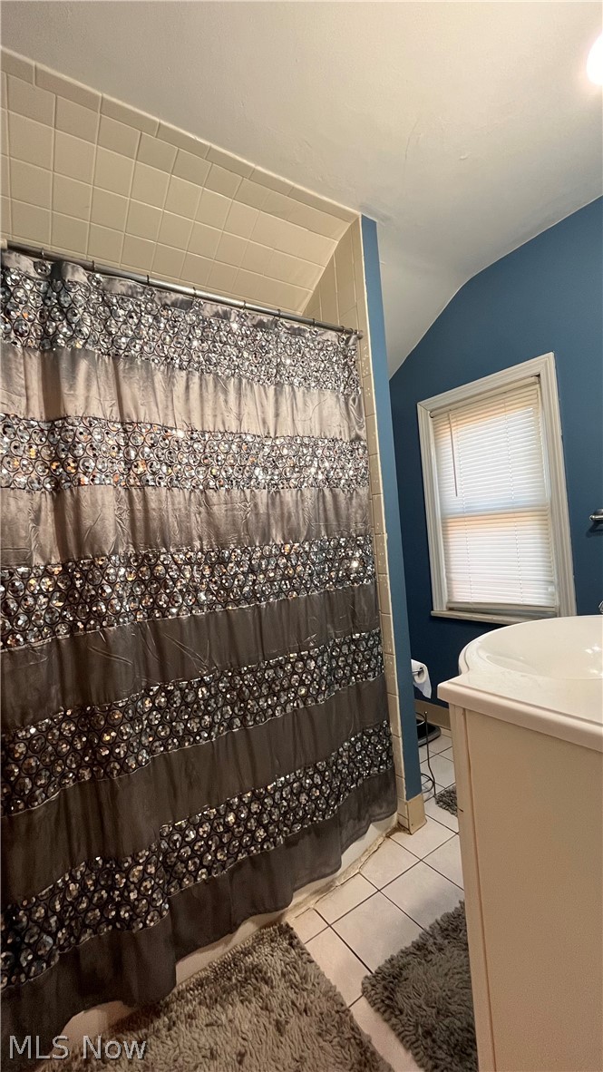 W H Trellings Broadfield - Residential