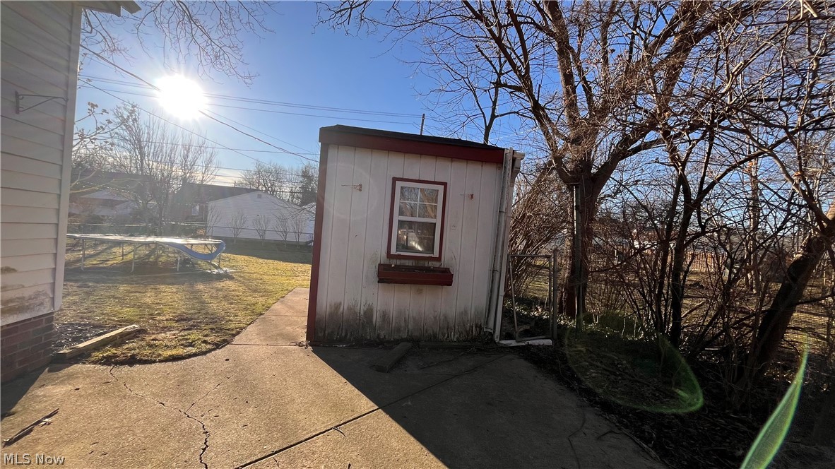 W H Trellings Broadfield - Residential