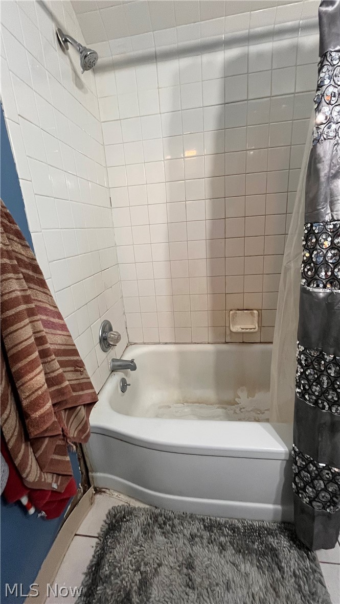 W H Trellings Broadfield - Residential