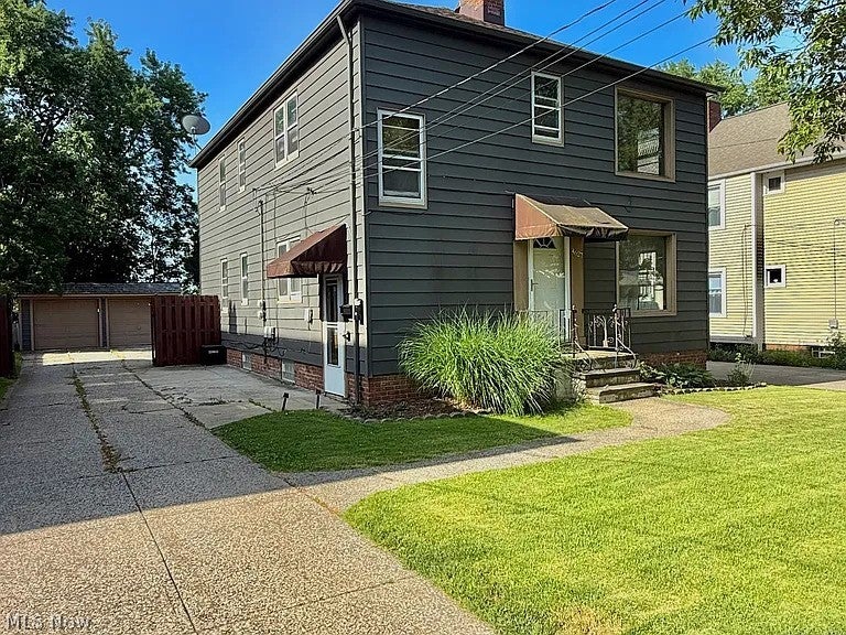 Photo of 4627 Behrwald Avenue, Cleveland, OH 44144 (MLS # 5225116)