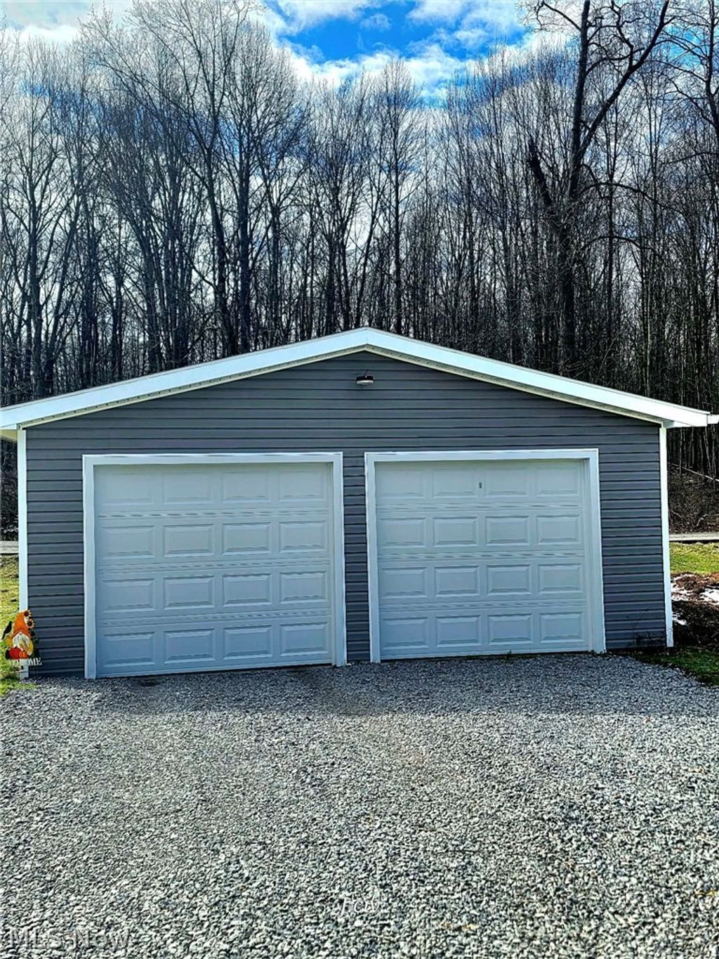 Photo of 3698 Buena Vista Drive, Hubbard, OH 44425 (MLS # 5196166)