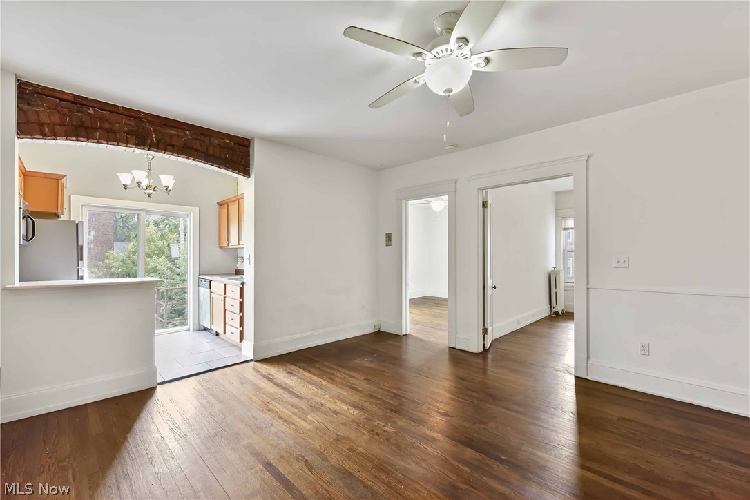 Henry Beach - Residential Lease