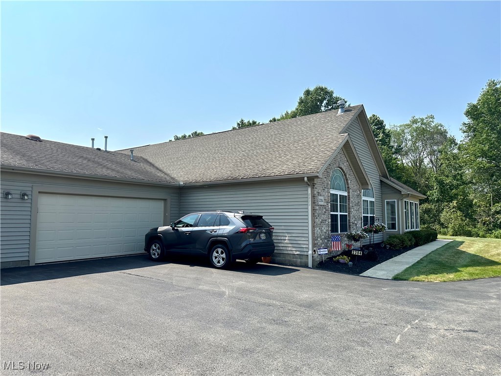 2304 Willow Brook Drive, Warren, Ohio image 38