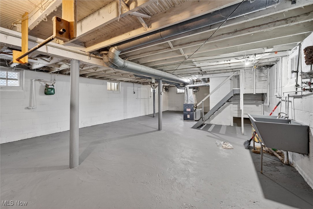 Garfield Park Overlook Allotment - Residential Lease