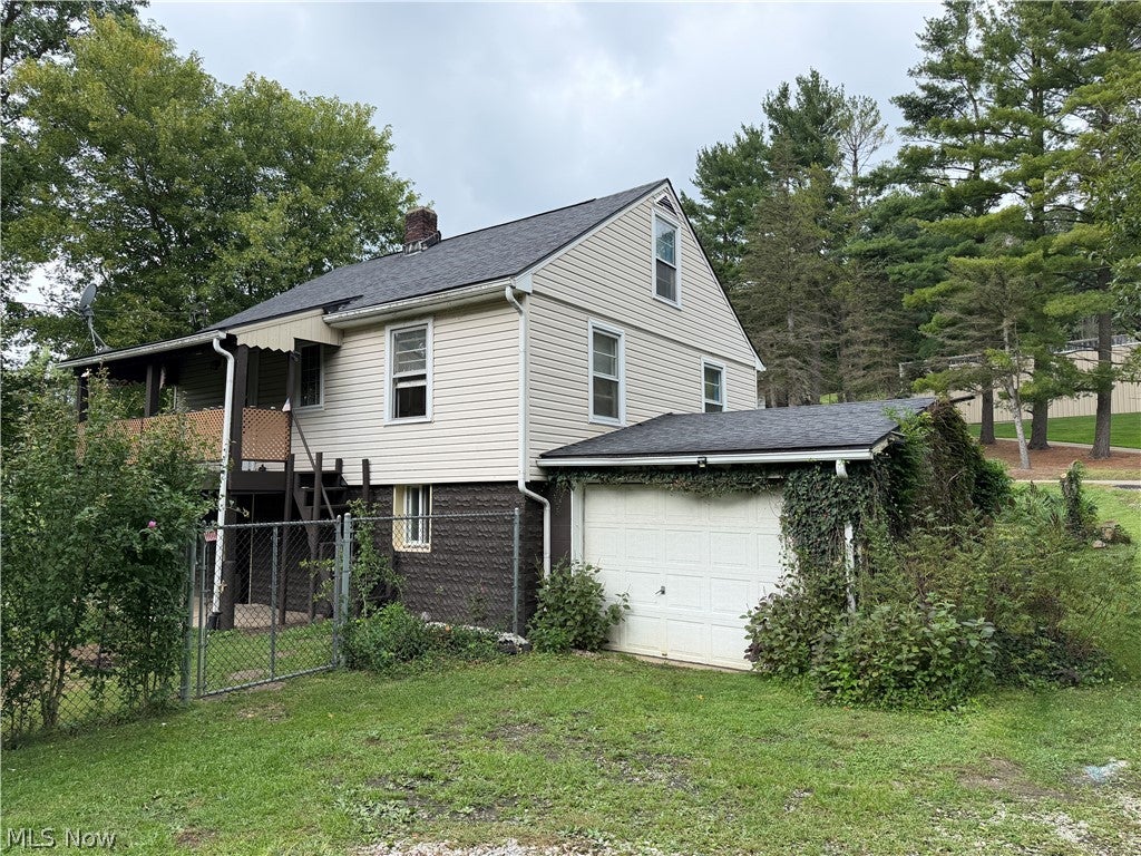 1898 Johnstown Road NE
