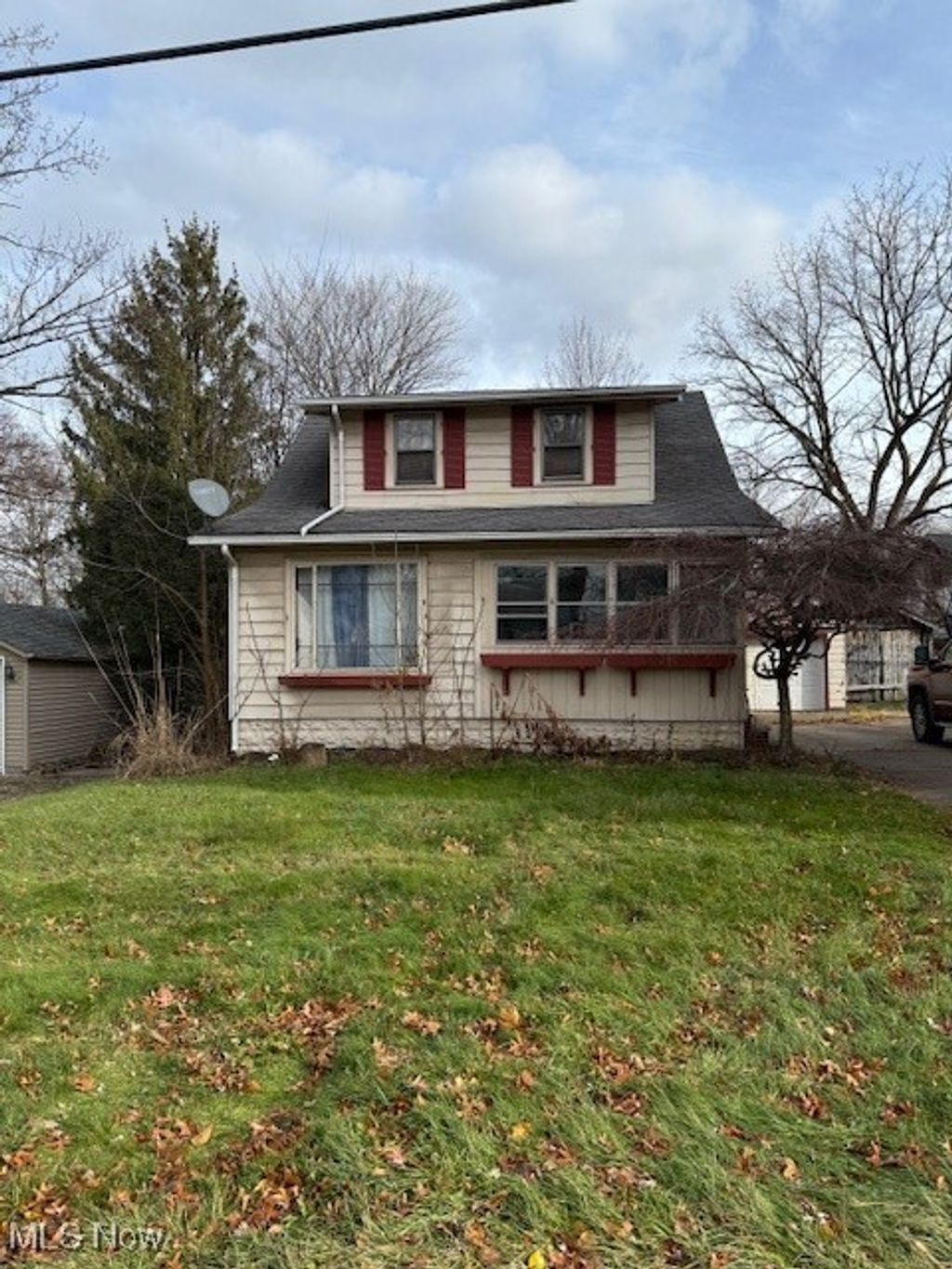 Photo of 295 Goodview Avenue, Akron, OH 44305 (MLS # 5175203)