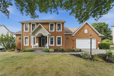 Homes For Sale - 2771 Missenden Street<br/> North Canton, OH 44720