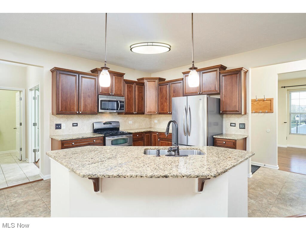 Ridgewood Falls - Residential