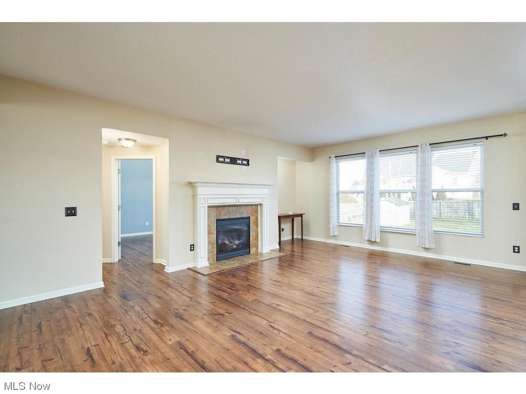 Ridgewood Falls - Residential